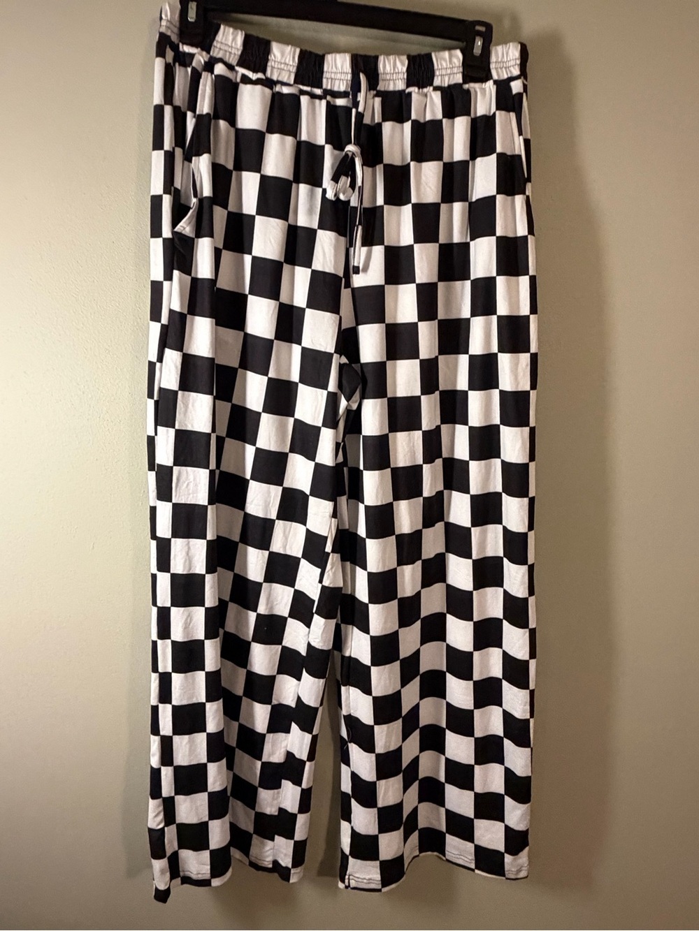 Black & White Checkered Wide-Leg Pants
